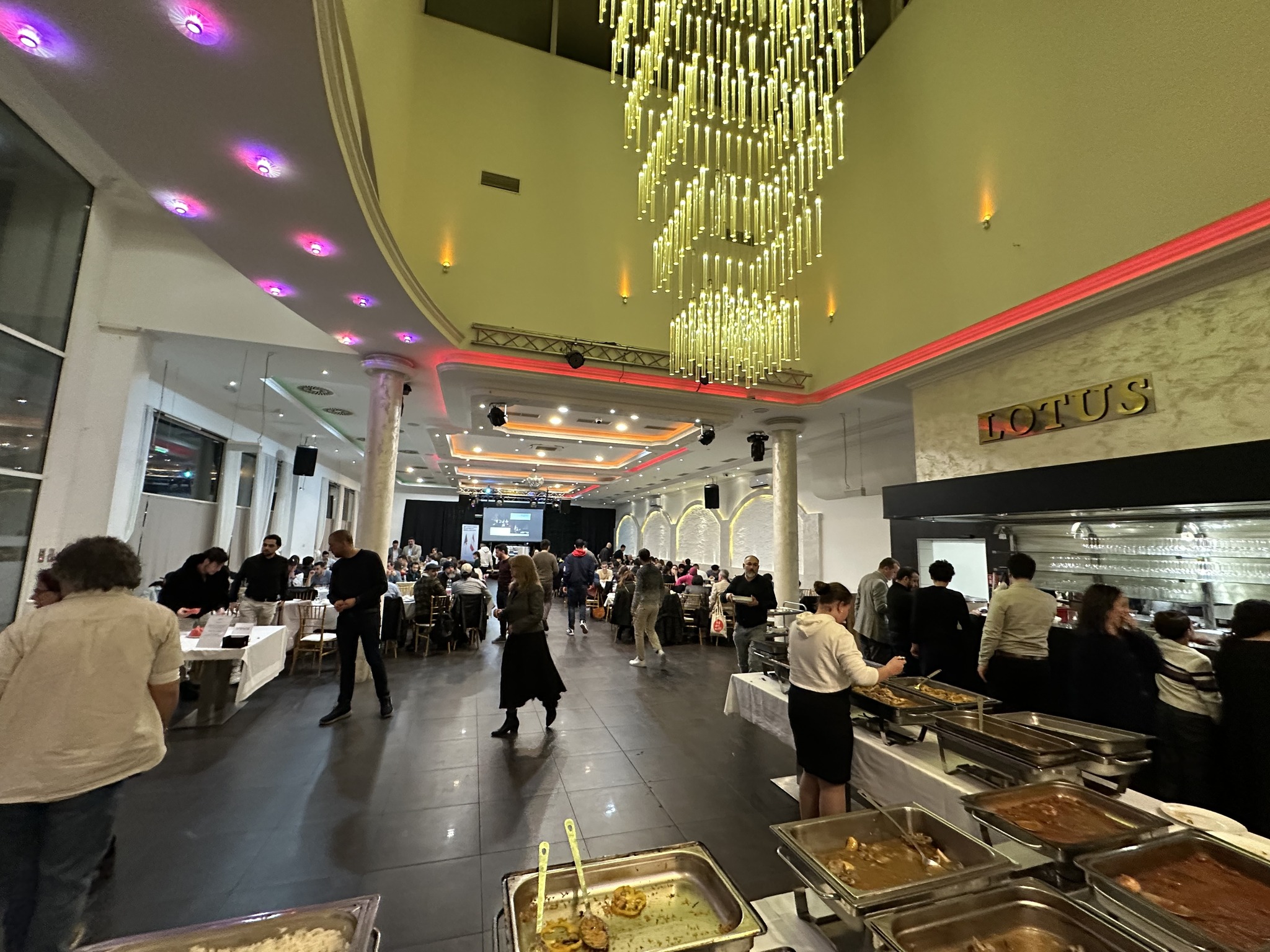 Iftar zum Ramadan (Fastenbrechen)